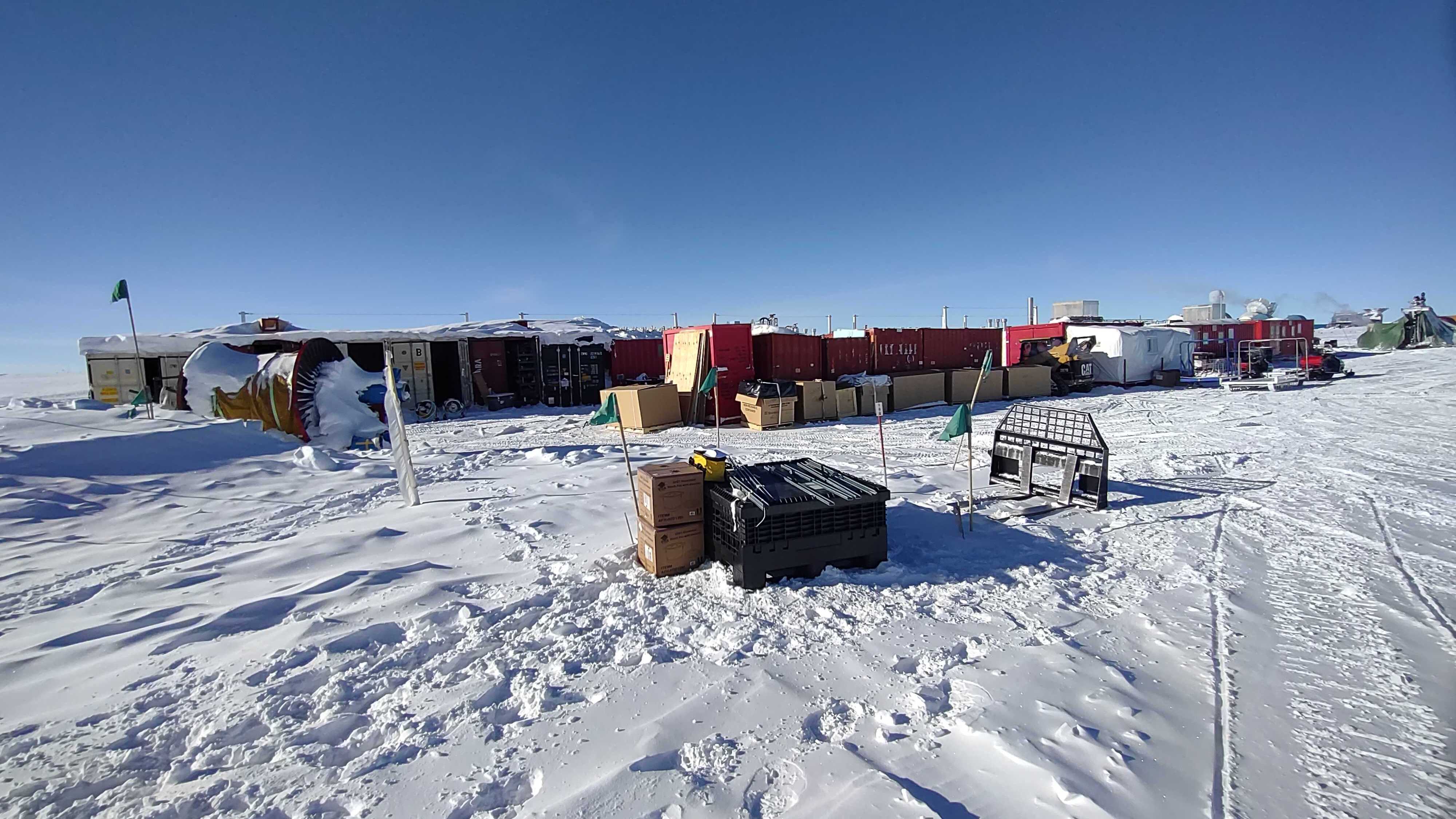 Solar panel field photo 3